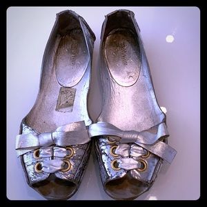 Miu miu silver flat shoes